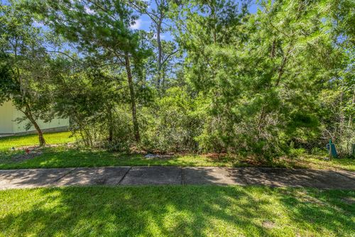 LOT 6 Lafayette Crk, Freeport, FL, 32439-3947 | Card Image