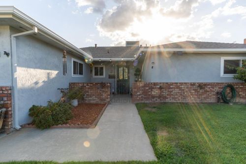 2869 Hillcrest St, Atwater, CA, 95301-2112 | Card Image