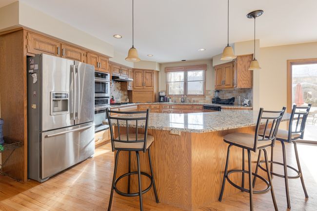 2905 Royal Fox Dr, House other with 4 bedrooms, 3 bathrooms and 3 parking in St. Charles IL | Image 9
