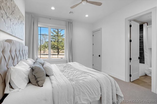 605 E Florence St, House other with 5 bedrooms, 5 bathrooms and null parking in Broken Arrow OK | Image 54