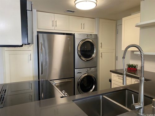 apt-1805-700 Richards St, Honolulu, HI, 96813-4620 | Card Image