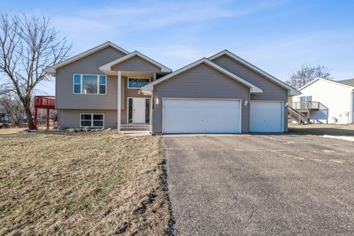 28328 Lakeside Trail, Lindstrom, MN, 55045 | Card Image