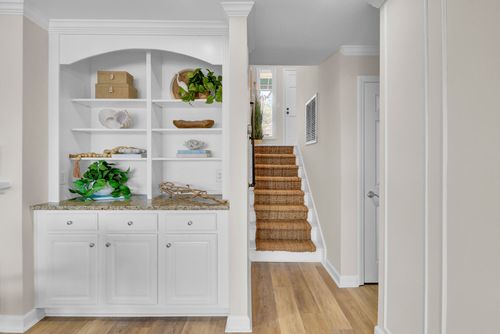 apt-11-150 Wappoo Creek Dr, Charleston, SC, 29412-2140 | Card Image