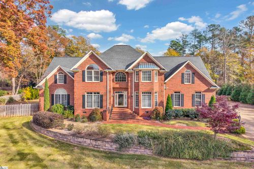 111 W Woodglen Rd, Spartanburg, SC, 29301-5335 | Card Image