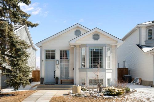 39 River Rock Cir Se, Calgary, AB, T2C4C3 | Card Image