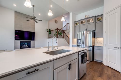 607 Rustic Trl, Argyle, TX, 76226-8298 | Card Image