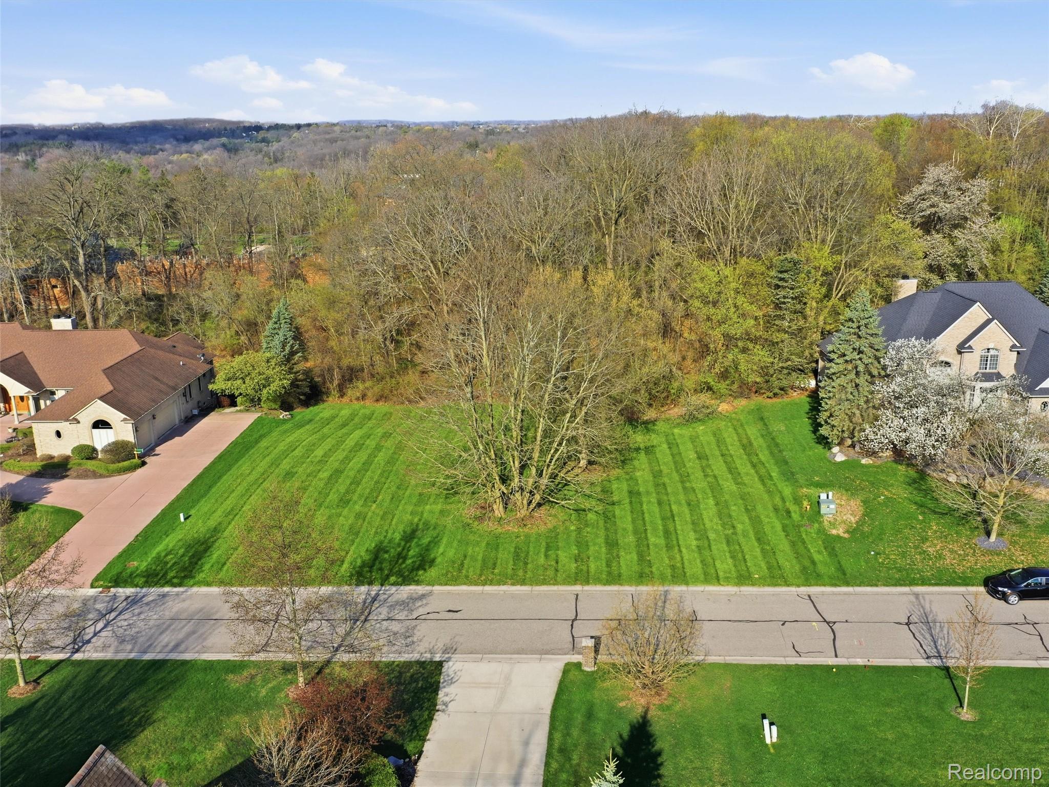 Land in Oakland Charter Township 5