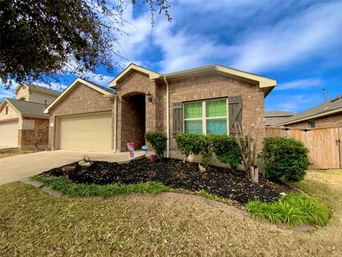 4536 Chestnut Meadows Bnd, Georgetown, TX, 78626-7143 | Card Image