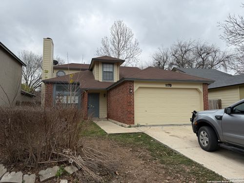9370 Village Lance, San Antonio, TX, 78250-5787 | Card Image