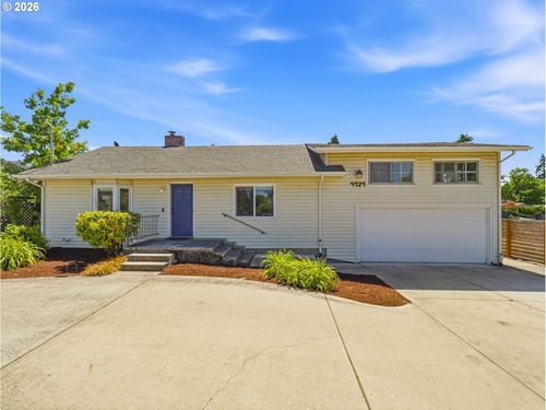 4724 Se Thiessen Rd, Milwaukie, OR, 97267-4005 | Card Image