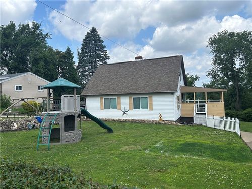 3685 Churchview Ave, Pittsburgh, PA, 15236-1117 | Card Image