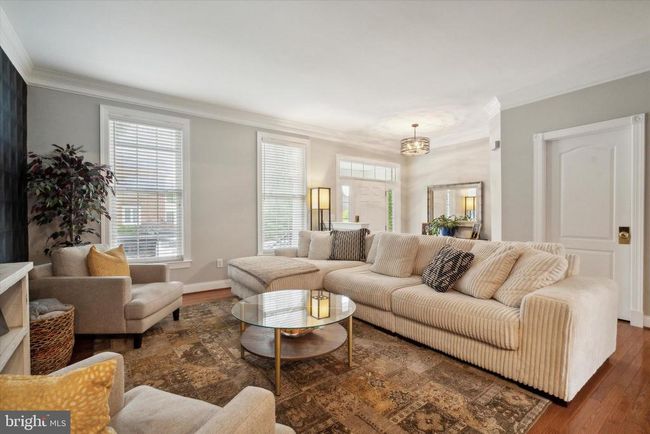 3129 W Brighton St, Townhouse with 3 bedrooms, 3 bathrooms and null parking in FURLONG PA | Image 6