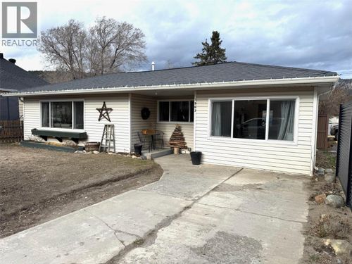 1963 Granite Ave, Merritt, BC, V1K1A1 | Card Image