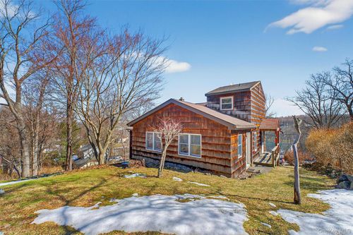17 Mary Ave, Mahopac, NY, 10541-4732 | Card Image