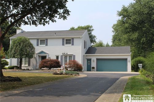 330 Central Ave, Fredonia, NY, 14063-1124 | Card Image