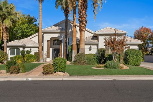 1521 Cobblestone Ln, St. George, UT, 84790-8587 | Card Image