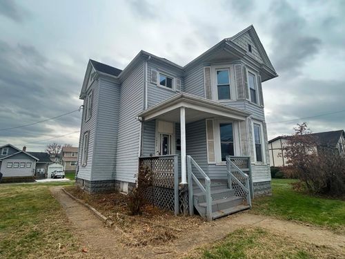 1533 4th St, Moundsville, WV, 26041-1732 | Card Image