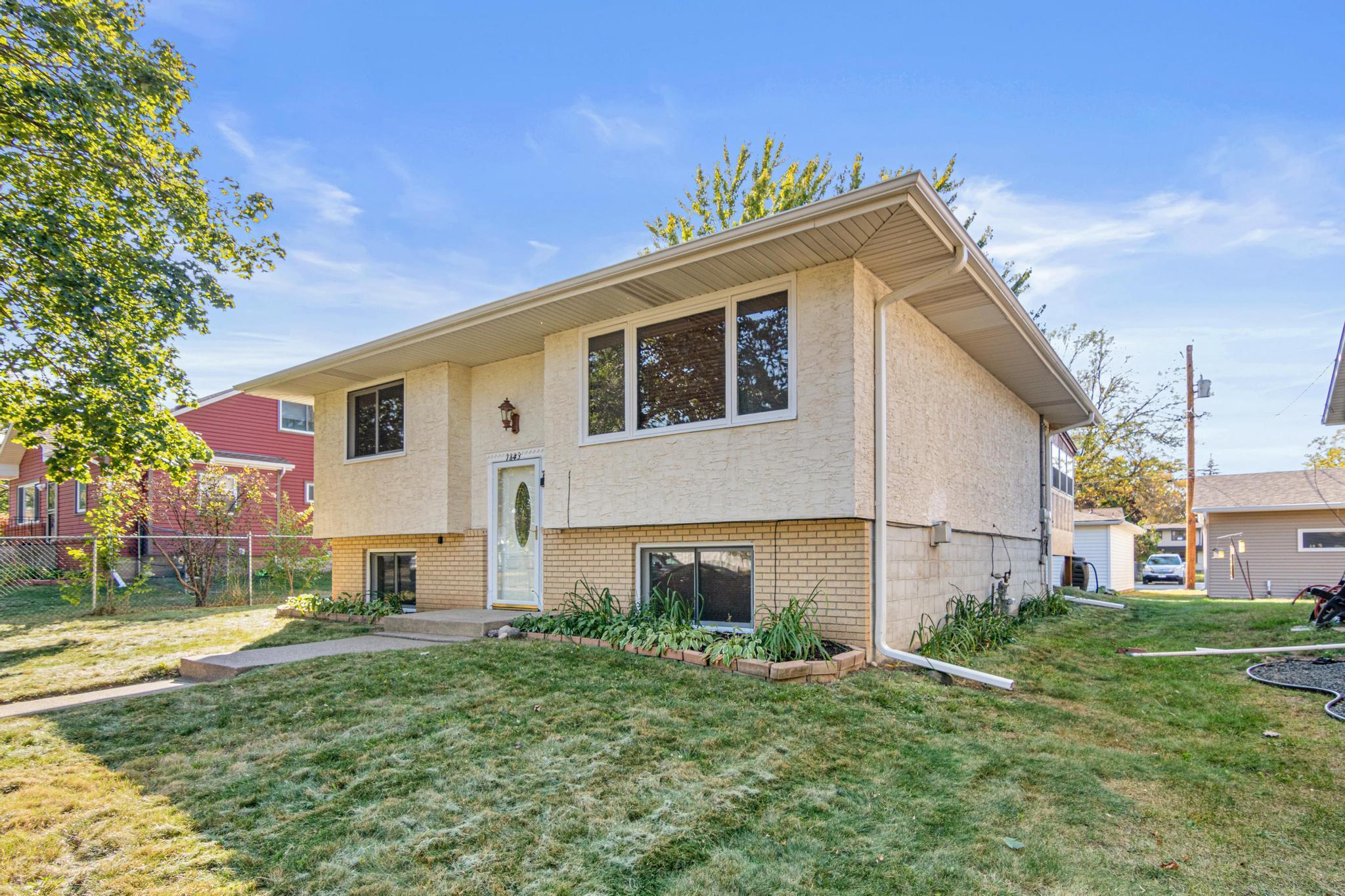 Manton St, Saint Paul, MN 55106