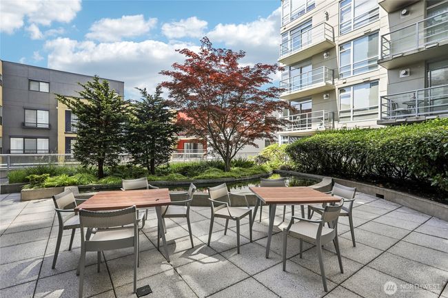 APT-205 - 2929 1 St Ave, Condo with 1 bedrooms, 1 bathrooms and 1 parking in Seattle WA | Image 35