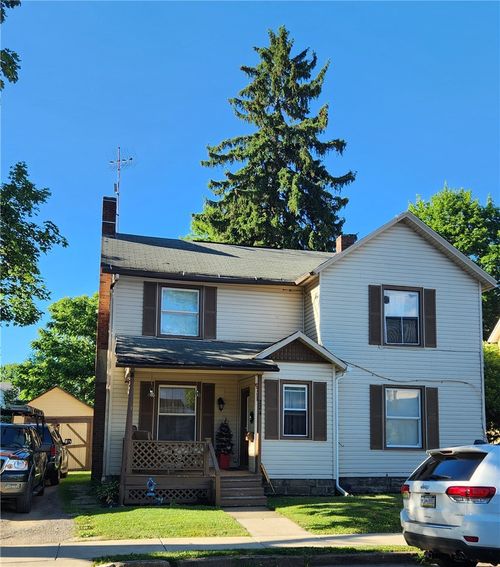 224 Clinton St, Greenville, PA, 16125-2644 | Card Image