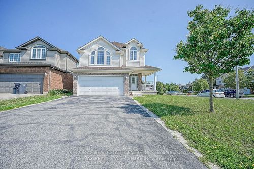 39 Mcarthur Dr, Guelph, ON, N1L1S2 | Card Image