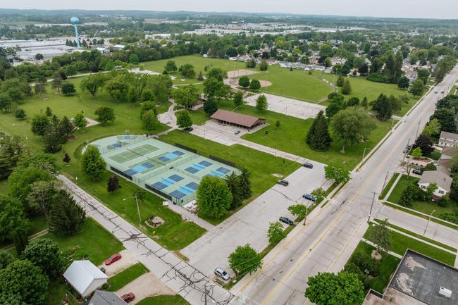 W210N16571 Glencoe Lane, House other with 3 bedrooms, 2 bathrooms and null parking in Jackson WI | Image 49