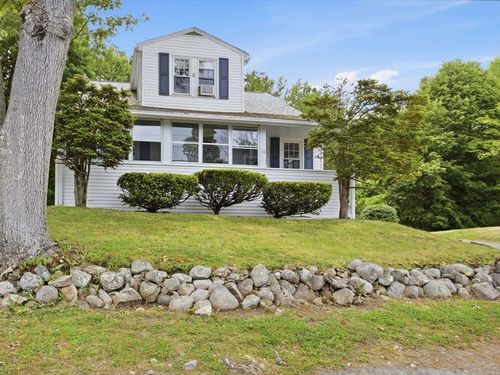 17 Great Pond Rd, Weymouth, MA, 02190-1315 | Card Image