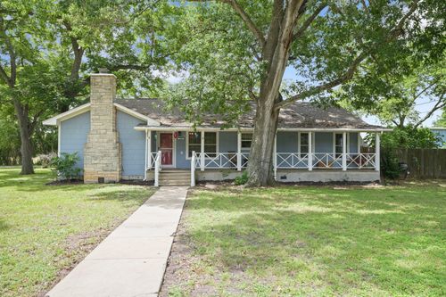 1320 W San Antonio Street, Lockhart, TX, 78644 | Card Image