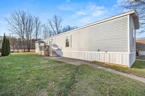 27 Colony Dr., Fredericktown, OH, 43019 | Card Image