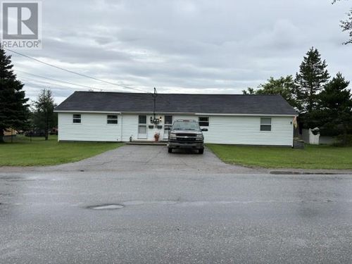 42 Hillview Ave, Stephenville, NL, A2N1T1 | Card Image