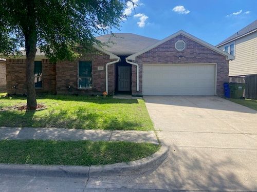 3521 Vicki Ln, Balch Springs, TX, 75180-5306 | Card Image