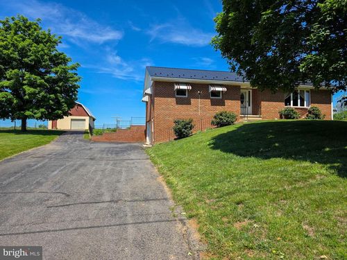 14329 Williamsport Pike, GREENCASTLE, PA, 17225-9651 | Card Image