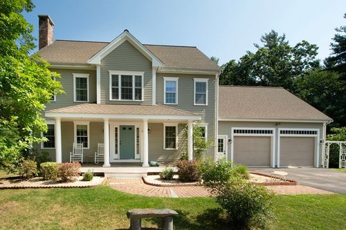 15 Hillside Ln, Bridgewater, MA, 02324-3709 | Card Image
