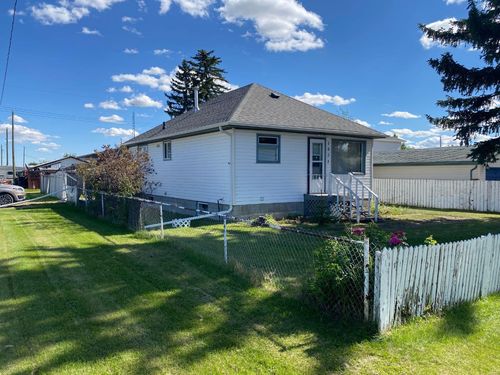 1021 Moville St, Ohaton, AB, T0B3P0 | Card Image