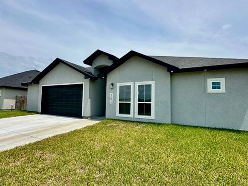 141 Amethyst St, Portland, TX, 78374-1421 | Card Image