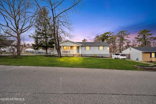 1301 Oakdale St, Toms River, NJ, 08757-2016 | Card Image