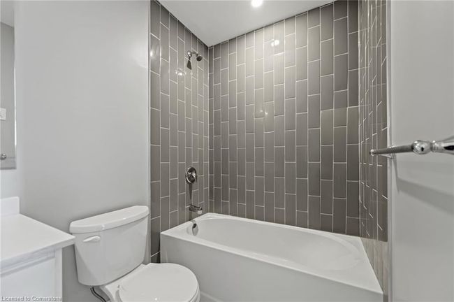 302 - 721 Franklin Blvd, House attached with 2 bedrooms, 2 bathrooms and 1 parking in Cambridge ON | Image 25