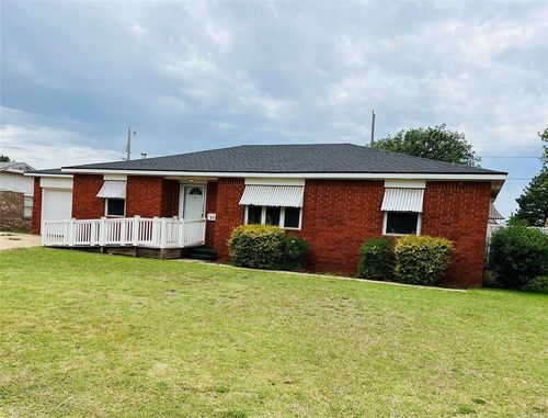 211 N Park Road, Hobart, OK, 73651 | Card Image