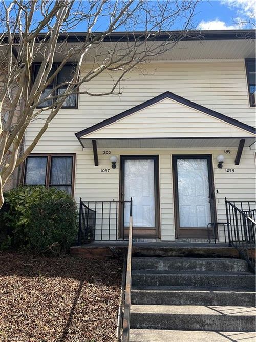 1057 Rock Knoll Court, Winston-Salem, NC, 27107 | Card Image