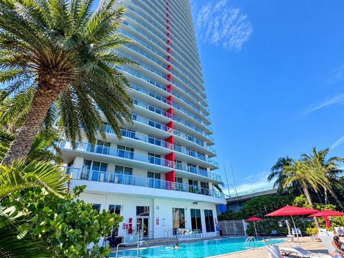 r1205-2602 E Hallandale Beach Blvd, Hallandale Beach, FL, 33009-4819 | Card Image
