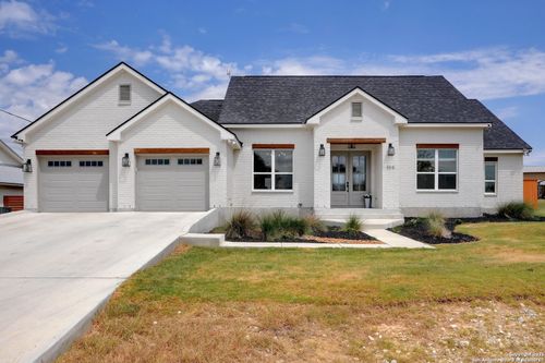 105 Jacob Dearing, Blanco, TX, 78606-2125 | Card Image