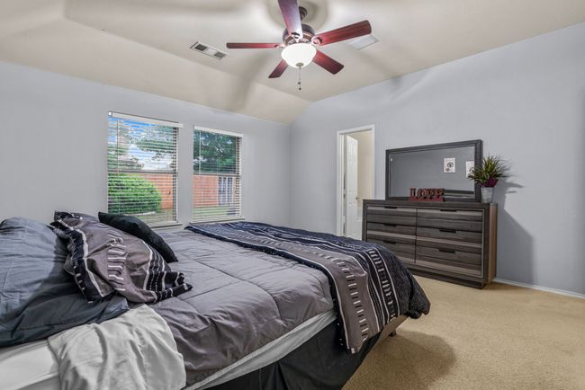 1092 Grand National Blvd, House other with 3 bedrooms, 2 bathrooms and null parking in Fort Worth TX | Image 26