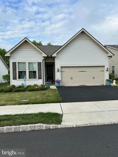 1106 Hill St, HATFIELD, PA, 19440-2989 | Card Image