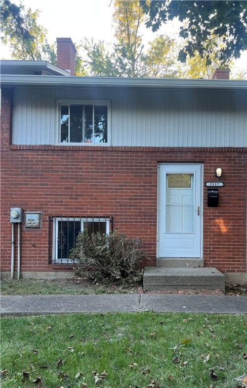 2317 Park Hill Dr, Pittsburgh, PA, 15221-5411 | Card Image