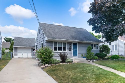 3417 Emerson Ave, Erie, PA, 16508-2233 | Card Image