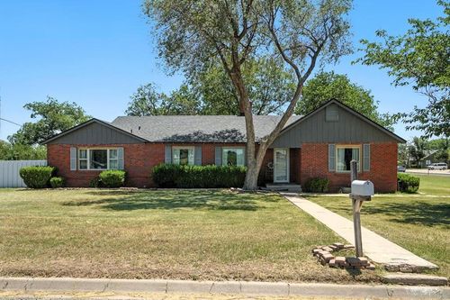 3612 Avenue V, Snyder, TX, 79549-5330 | Card Image
