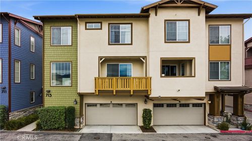 a-713 S Azusa Ave, Azusa, CA, 91702 | Card Image