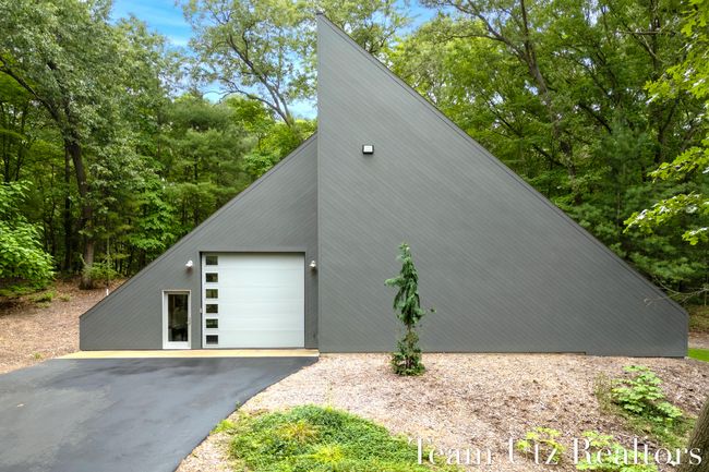 Barn Front | Image 66