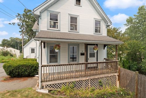 11 Granville Pl, Malden, MA, 02148-2914 | Card Image