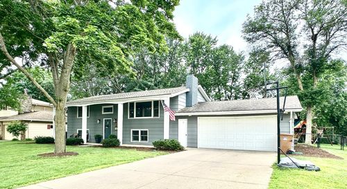 420 Garden Rd, Albert Lea, MN, 56007-1416 | Card Image